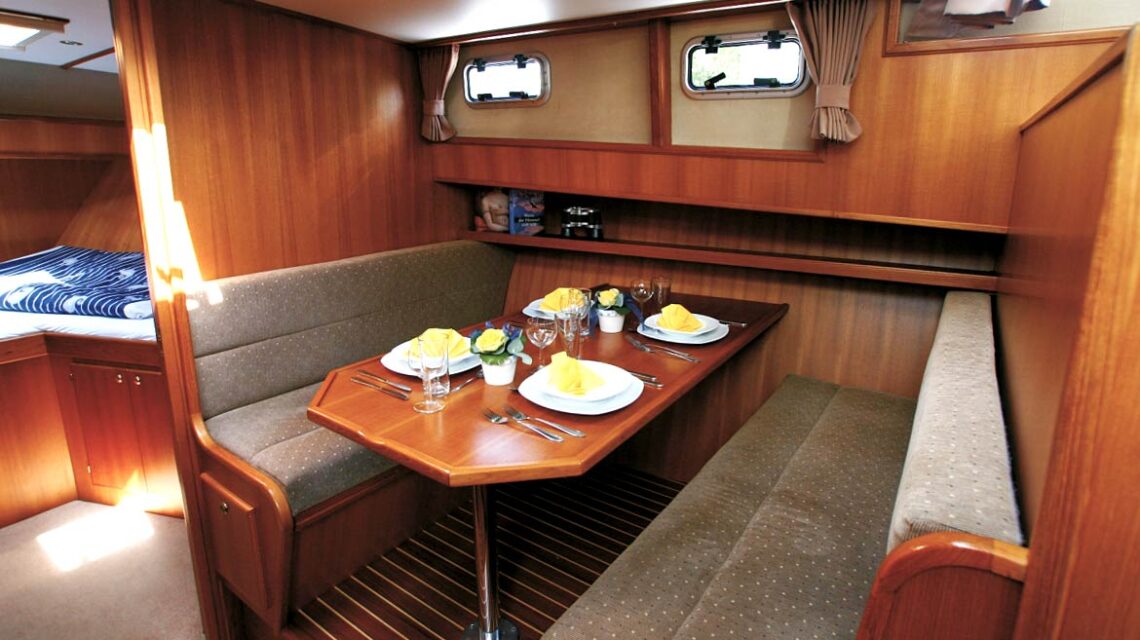 Hausboot Succes Prestige 11.70 'Bartholomäus' Hausboot Succes Prestige 11.70 'Bartholomäus'