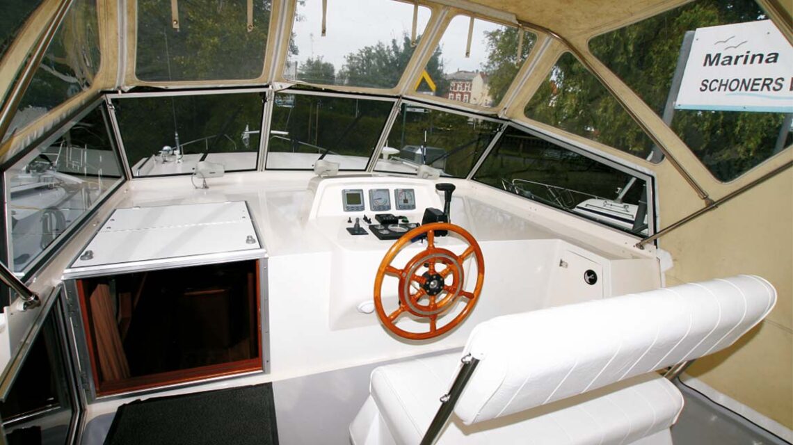 Hausboot Succes Prestige 11.70 'Bartholomäus' Hausboot Succes Prestige 11.70 'Bartholomäus'